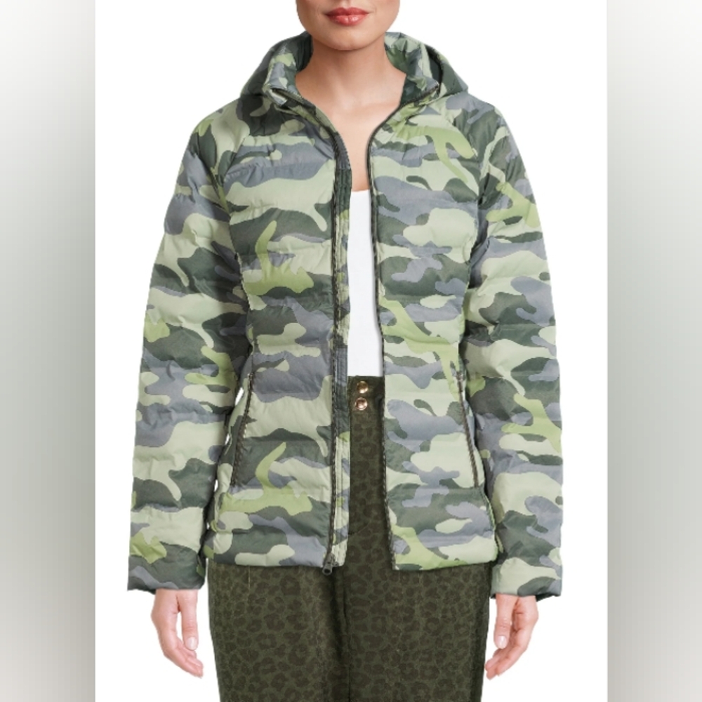Time and Tru Puffer Jacket